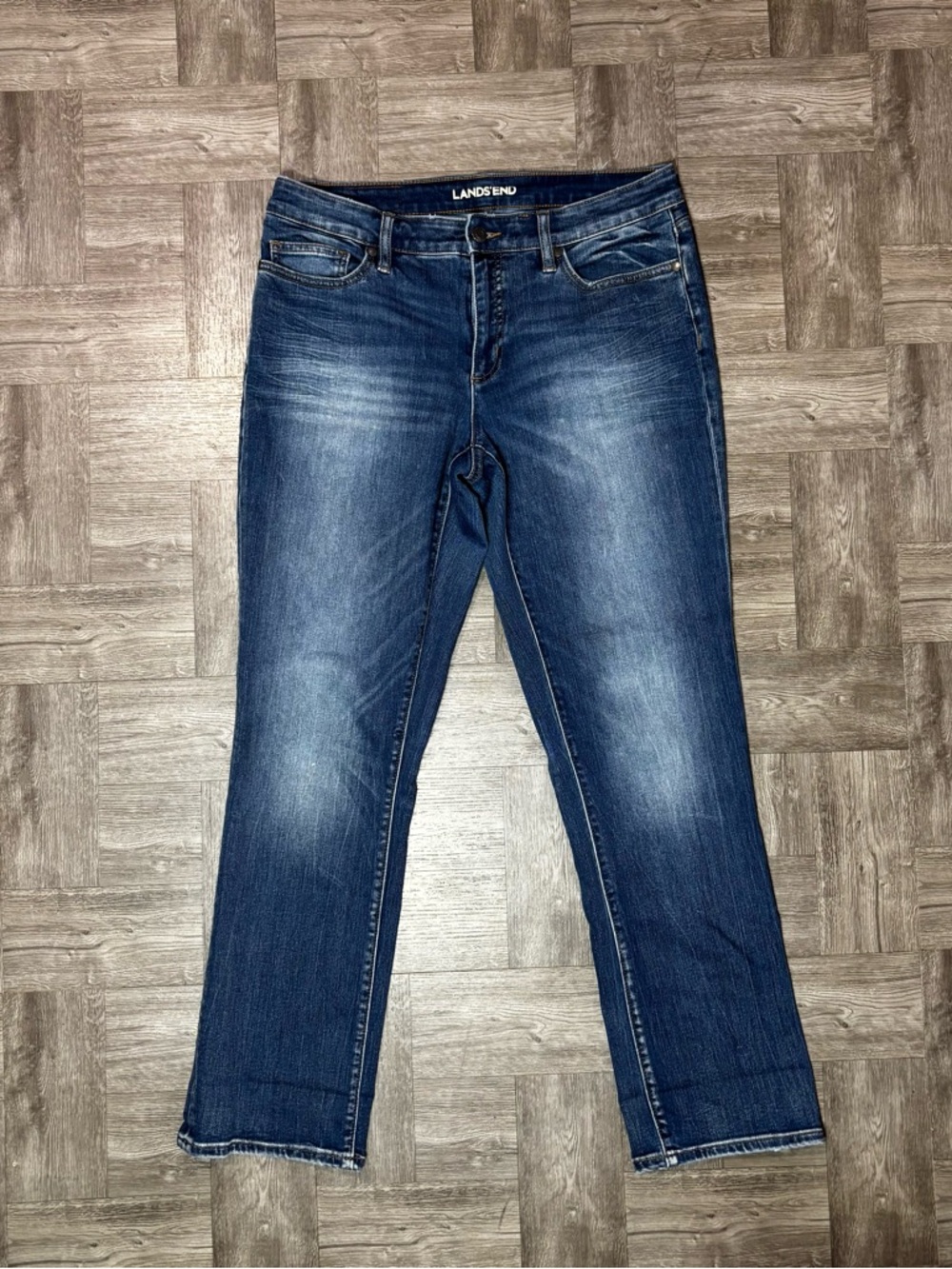 LANDS’ END Women’s Mid Rise True Straight Jeans Size 8